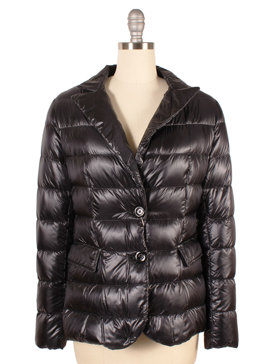 Herno Ultralight Fitted Blazer in Black
