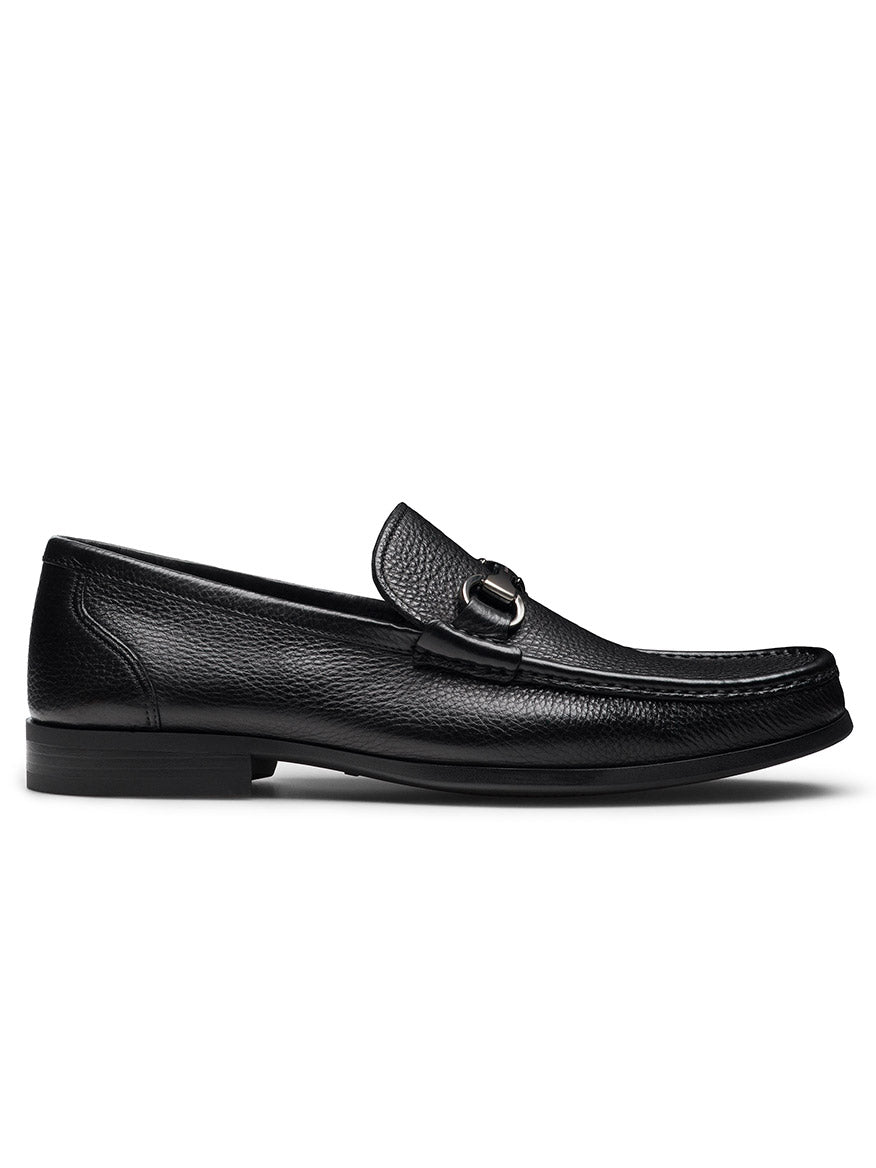 Magnanni Gentry Soft in Tumbled Black features a black leather bit loafer design with a rounded toe, low heel, and decorative buckle on the upper.