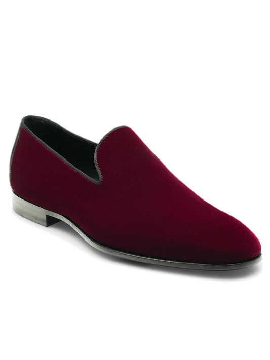 A Magnanni Jareth in Burgundy Velvet slip-on loafer with a low heel and no visible laces, displayed against a plain white background.