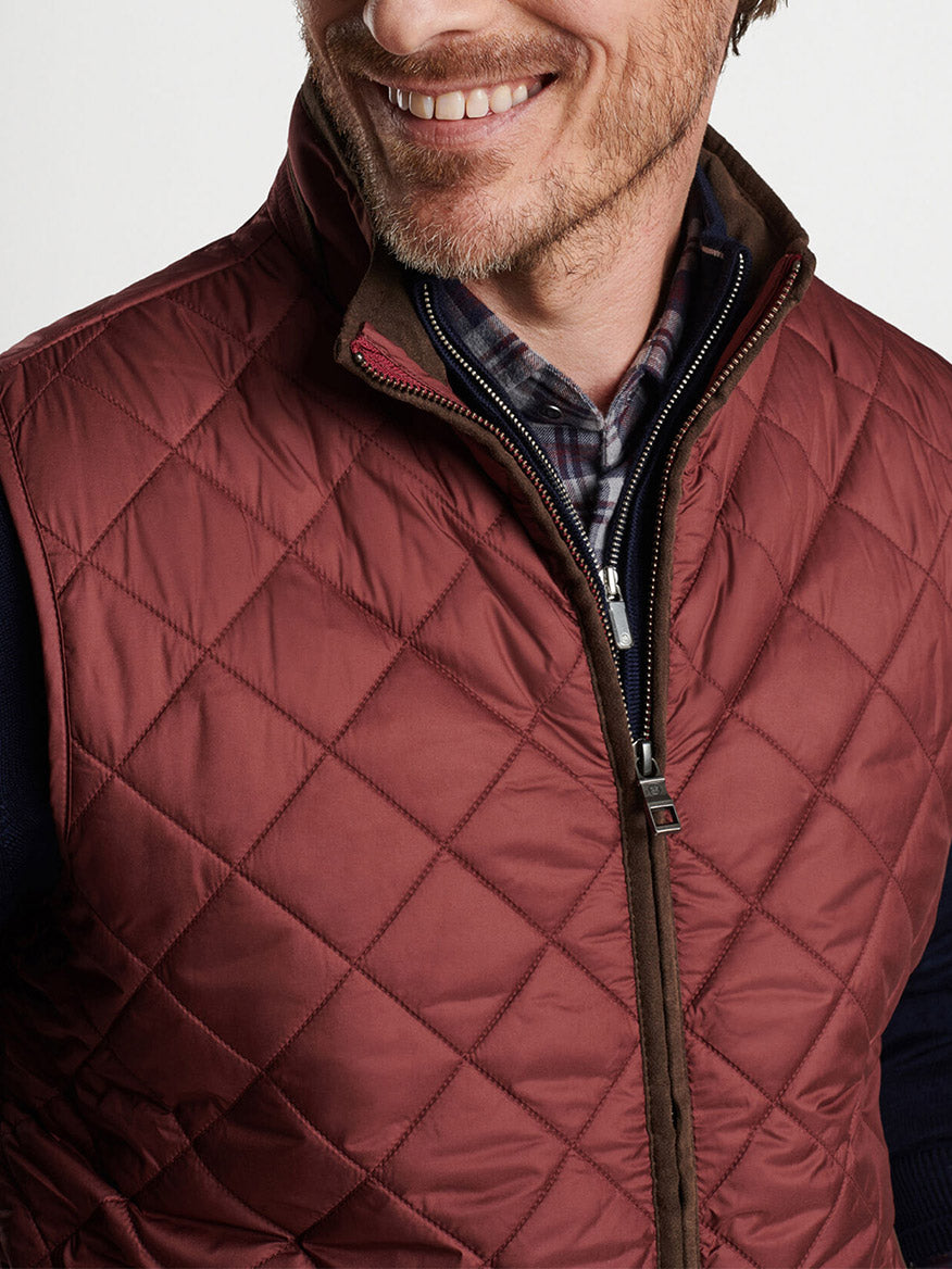 Peter Millar Essex Quilted Travel Vest in Cranberry