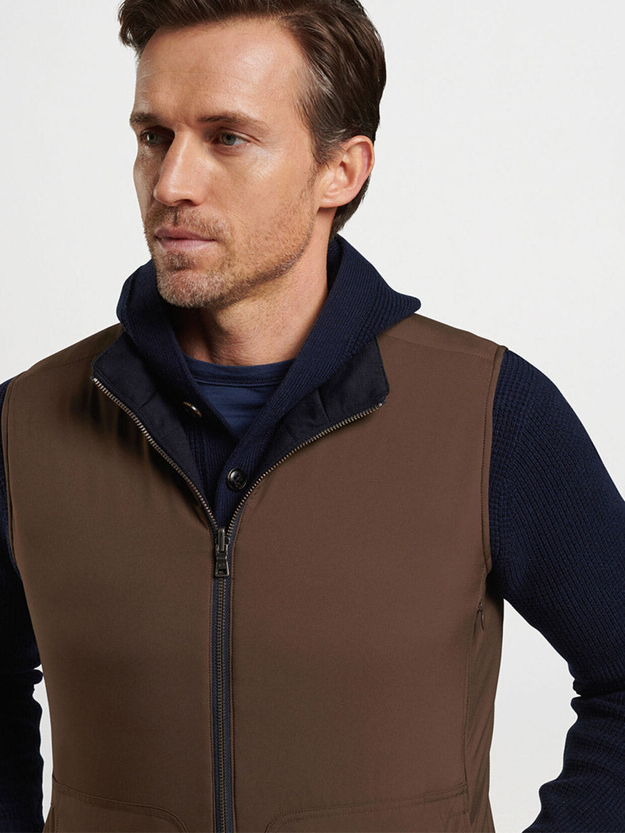 Peter Millar Excursionist Flex Reversible Knit Vest in Navy/Espresso