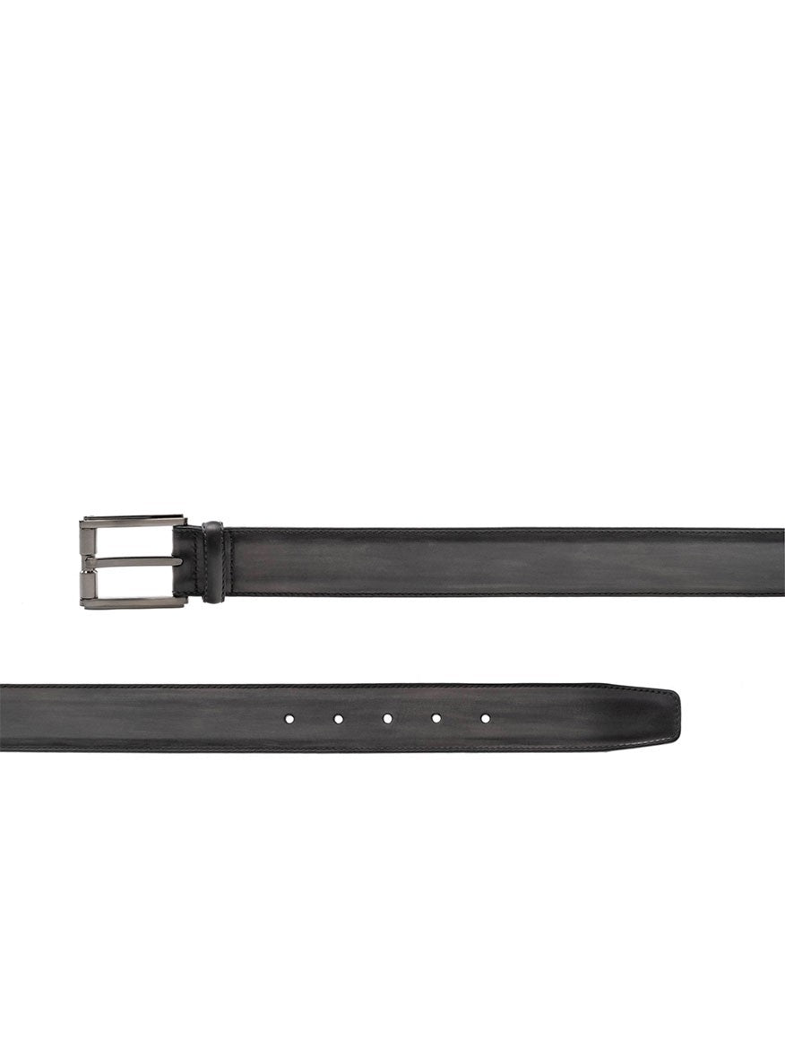 Magnanni Dali Belt in Grey with a silver buckle, partially fastened and isolated on a white background.