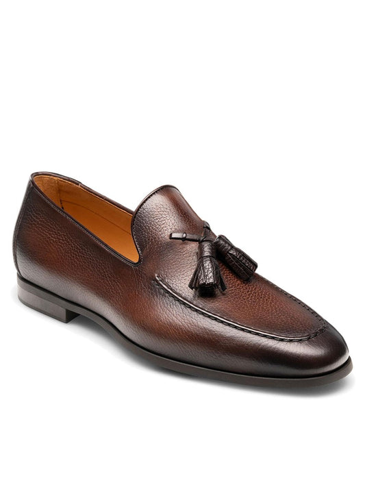 Magnanni Delrey in Brown calfskin leather loafer with tassels on white background.