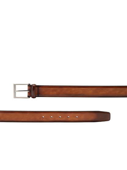 Magnanni Viento Belt in Cognac with a brushed nickel buckle, isolated on a white background.