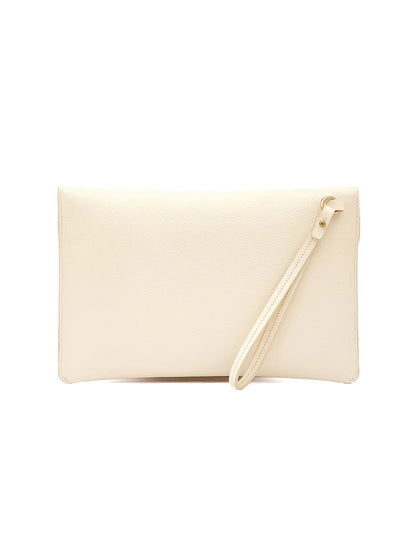 The Il Bisonte Esperia Clutch in White Cowhide Leather, made from cream-colored vegetable-tanned leather and featuring a wrist strap on the right side, is set against a white background. This rectangular beauty is handmade in Tuscany.