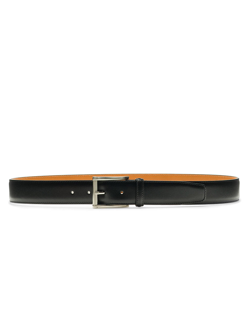 A Magnanni Carbon Belt in Black on a white background.