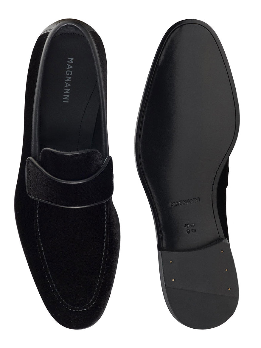 A pair of Magnanni Jasper in Black Velvet loafers on a white background.