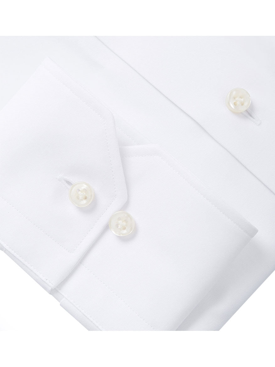 Close-up of a Emanuel Berg modern fit dress shirt cuff with buttons, crafted from 2-ply twill cotton.