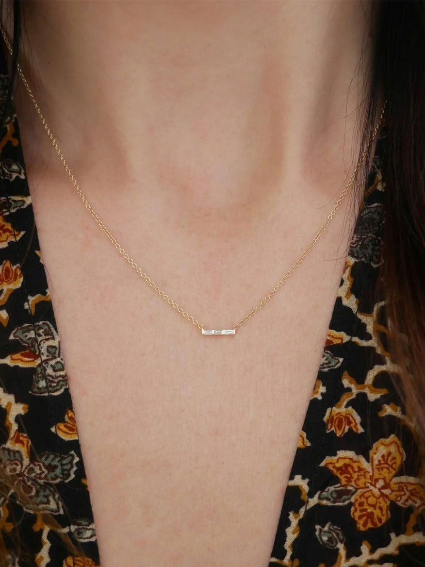 EF Collection Baguette Mini Bar Necklace in Yellow Gold