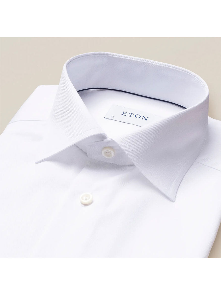 Eton Contemporary Fit White Stretch Twill dress shirt crafted from stretch cotton fabric, with a close-up view on the collar.