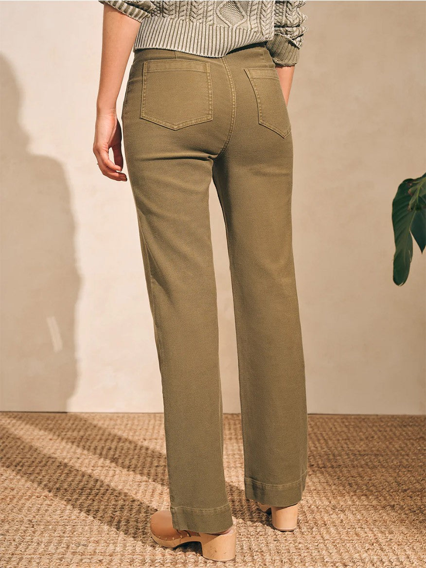 Faherty Brand Stretch Terry Slim Wide Leg Pant in Military Olive