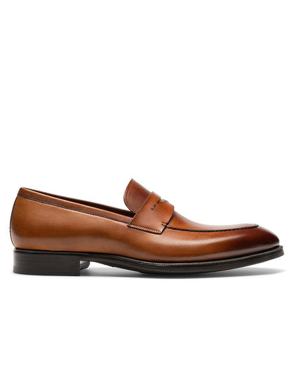 A Magnanni Garner in Tabaco loafer with a black sole, perfect for the Garner man.