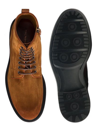 Magnanni Lawton in Cognac Suede